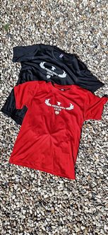T-SHIRT BARN